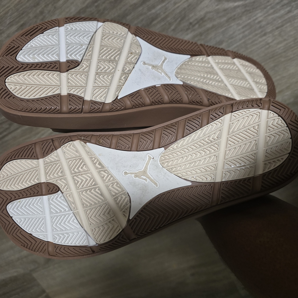Jordan Tan Slide Sandals - Picture 4 of 6
